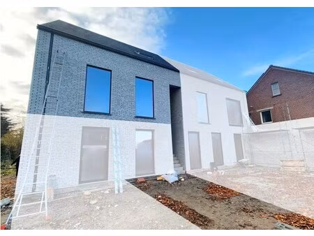 appartement te koop in hooglede met 3 slaapkamers