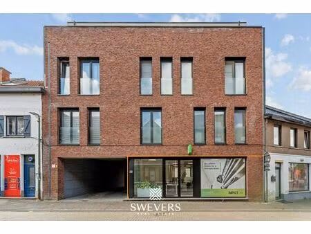 instapklaar handelspand van 127 m² op toplocatie in beringen