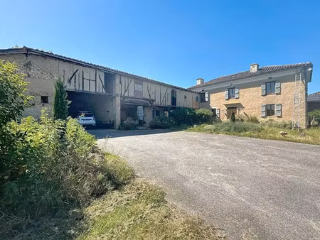 vente ferme 7 pièces 343 m² à moncorneil-grazan (32260)  330 000 €