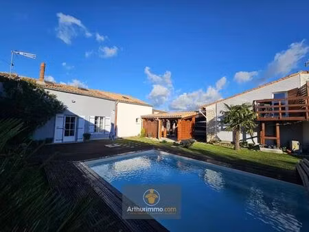 maison de prestige de 145 m2 en vente la grève-sur-mignon  nouvelle-aquitaine