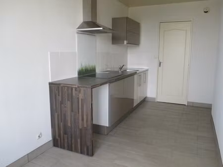 location appartement 3 pièces 71m² fleury les aubrais 45400