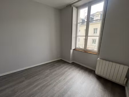 achat immeuble 176m² sable sur sarthe 72300