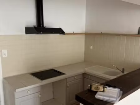 location appartement 3 pièces 68 m² à miramont-de-guyenne (47800)