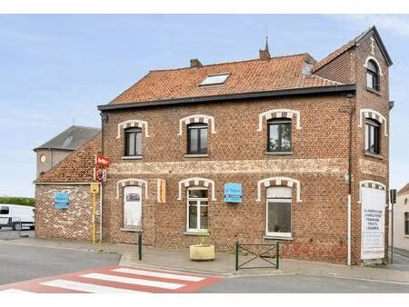 immeuble mixte à vendre à place d'orroir 11 mont-de-l'enclus (rbu76315)