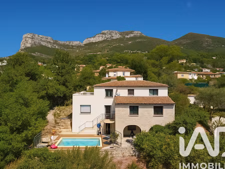 vente maison 5 pièces 150 m² à saint-jeannet (06640)  990 000 €