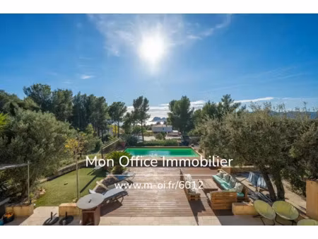 vente maison 6 pièces 140 m² à ceyreste (13600)  1 248 000 €