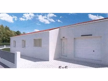 maison de luxe de 5 pièces en location à la chapelle-hermier  pays de la loire