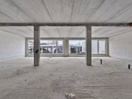 bien professionnel à louer à ieper € 2.125 (lhrak) | zimmo