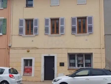 appartement 2 pièces 52 m²