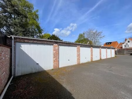 garage à louer à assebroek € 105 (lhqhs) - creyf vastgoed | zimmo