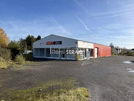 location bureaux et commerces à condé-en-normandie (14110) : à louer / 515m² condé-en-norm