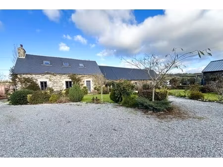 maison t7 - proche guerlédan - 115 m²