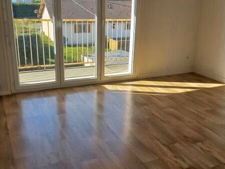 appartement 3 pièces 65 m²