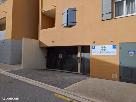 parking sécurisé en sous-sol zenao uzès