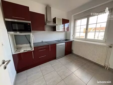 maison 2 pièces 61 m²