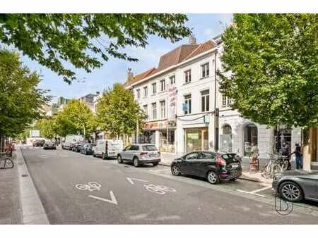 commerce + bureaux au centre de courtrai