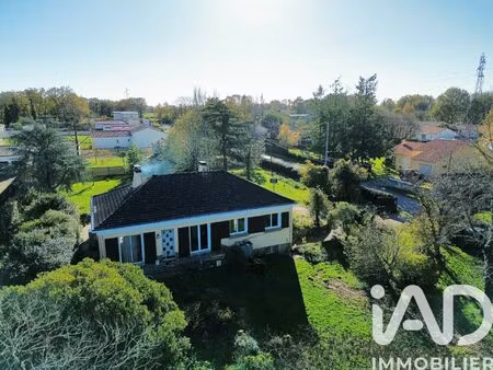 vente maison 7 pièces 132 m² rives-de-l'yon (85310)