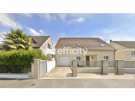 maison 7 pièces - 132 m²