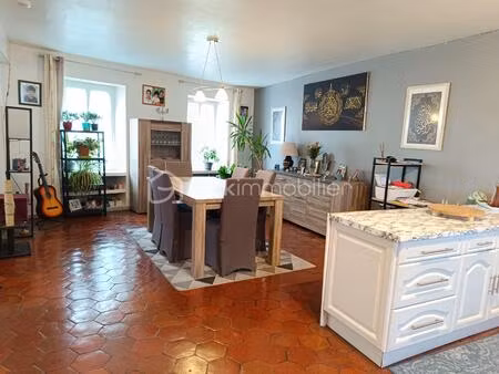 maison de village de 120 m² à ouarville