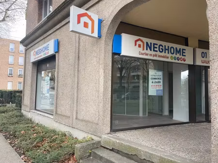 local commercial à louer – montigny-le-bretonneux (78180)