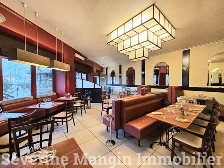 vente locaux professionnels à romans-sur-isere (26100)  nan €