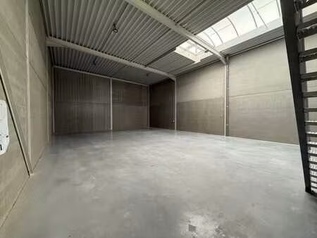 nieuwbouw kmo-unit gelegen in bedrijvenpark “de zwaan” te...