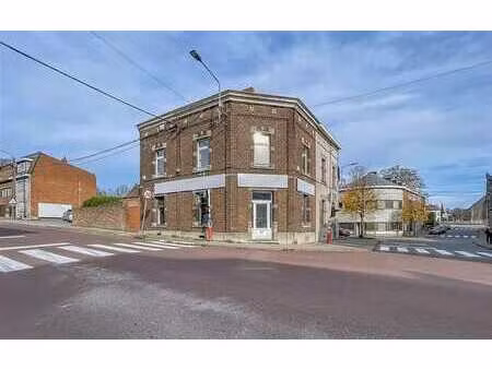 vaste ensemble immobilier