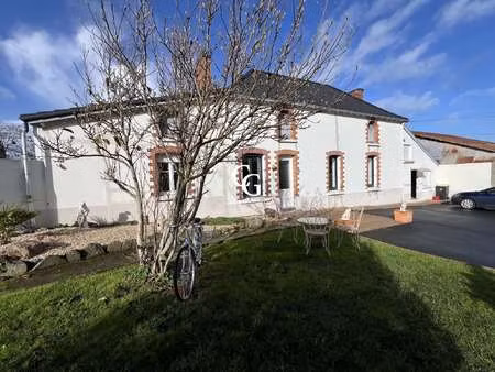 vente maison à la planche (44140) : à vendre / 111m² la planche