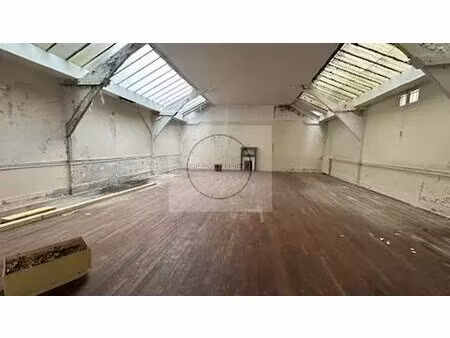 maison familiale/ loft/immeuble