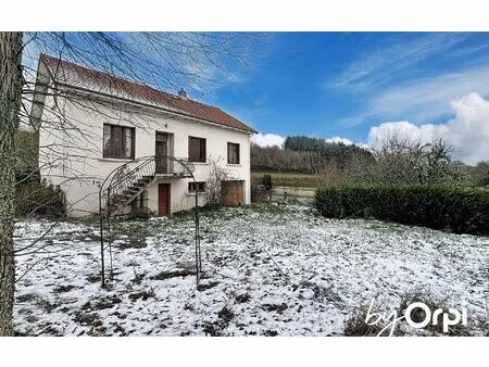 maison gouttières 104.12 m² t-5 à vendre  79 000 €