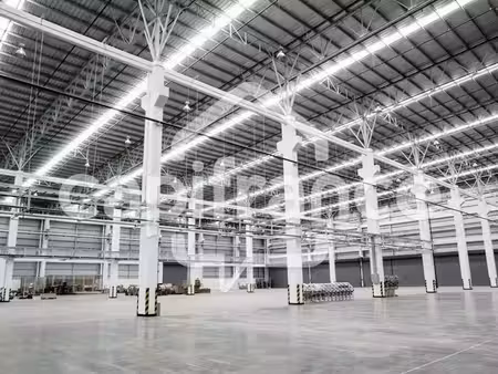 vente locaux professionnels 2 pièces 1450 m² à distré (49400)  638 000 €