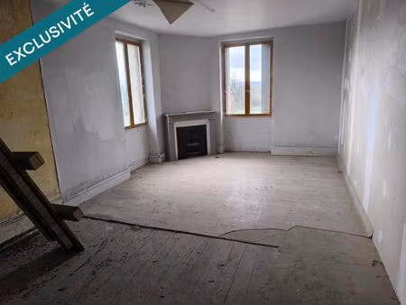 appartement en duplex à finir dans une belle petite copropriété avec parking