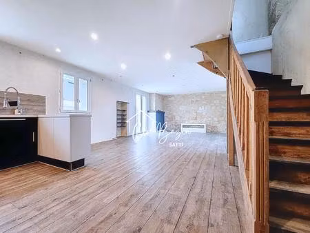 maison de ville 3 chambres avec jardin à laruscade – à découvrir !