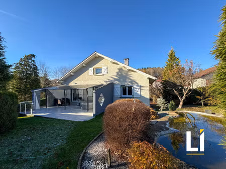 jolie maison familiale