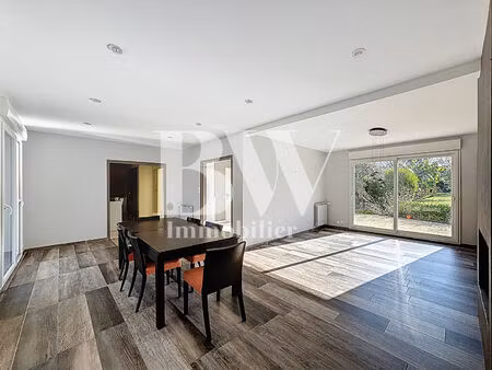 propriété rare sur le marché - milizac - 4 chambres