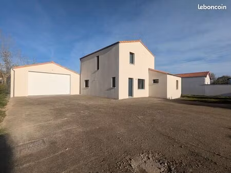 maison 6 pièces 126 m²