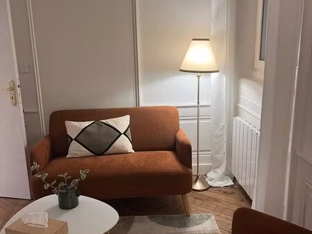 location cabinet lyon 6