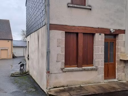 location t3 au bourg de bétête