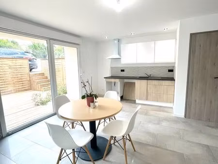 maison individuelle avec terrasse