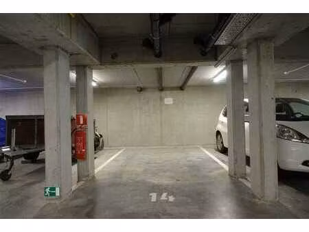 emplacement n°14 - 70 €