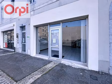 location locaux professionnels 49 m² à saint-gaudens (31800)  1 230 €