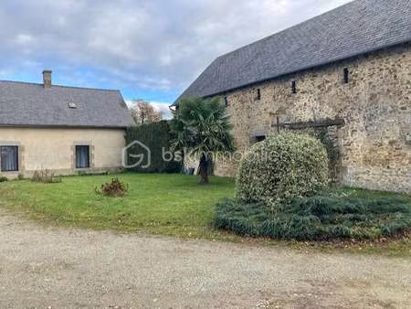 vente longère et corps de ferme à saint-ouën-des-toits (53410) : à vendre / 190m² saint-ou