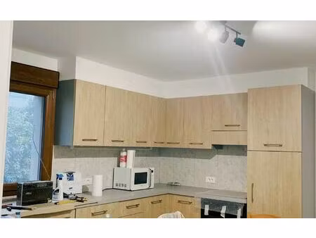 location appartement  75.54 m² t-3 à etaux  1 120 €