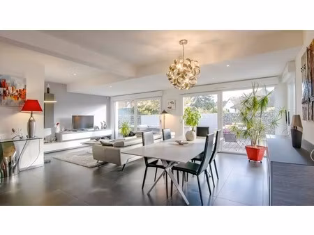 a la vente à blotzheim (68) maison contemporaine de 7 pièces avec jardin  sous-sol et gara