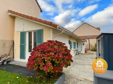 maison avec potentiel d'extension proche gare st brice sous