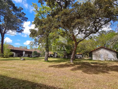 maison bourgeoise de 240 m² à 20 min. de l'océan !
