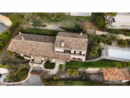 village de st jeannet - villa vue mer avec piscine