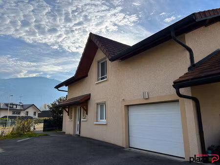 maison meublé à gaillard avec jardin et garage