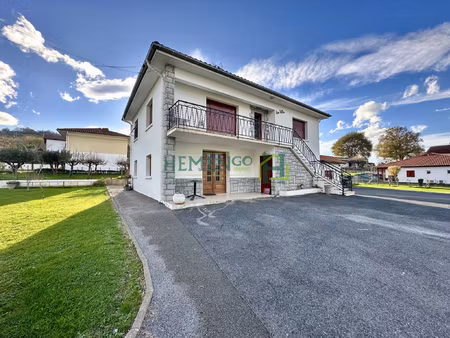 charmante maison alliant confort et proximité des services à