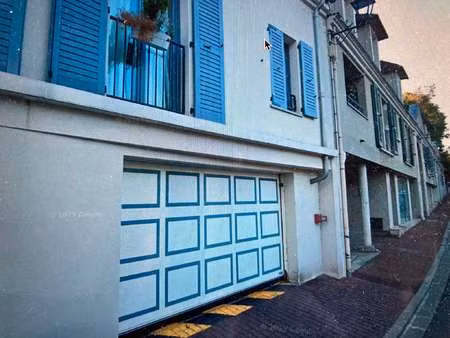 vente garage et parking à bougival (78380) : à vendre / bougival